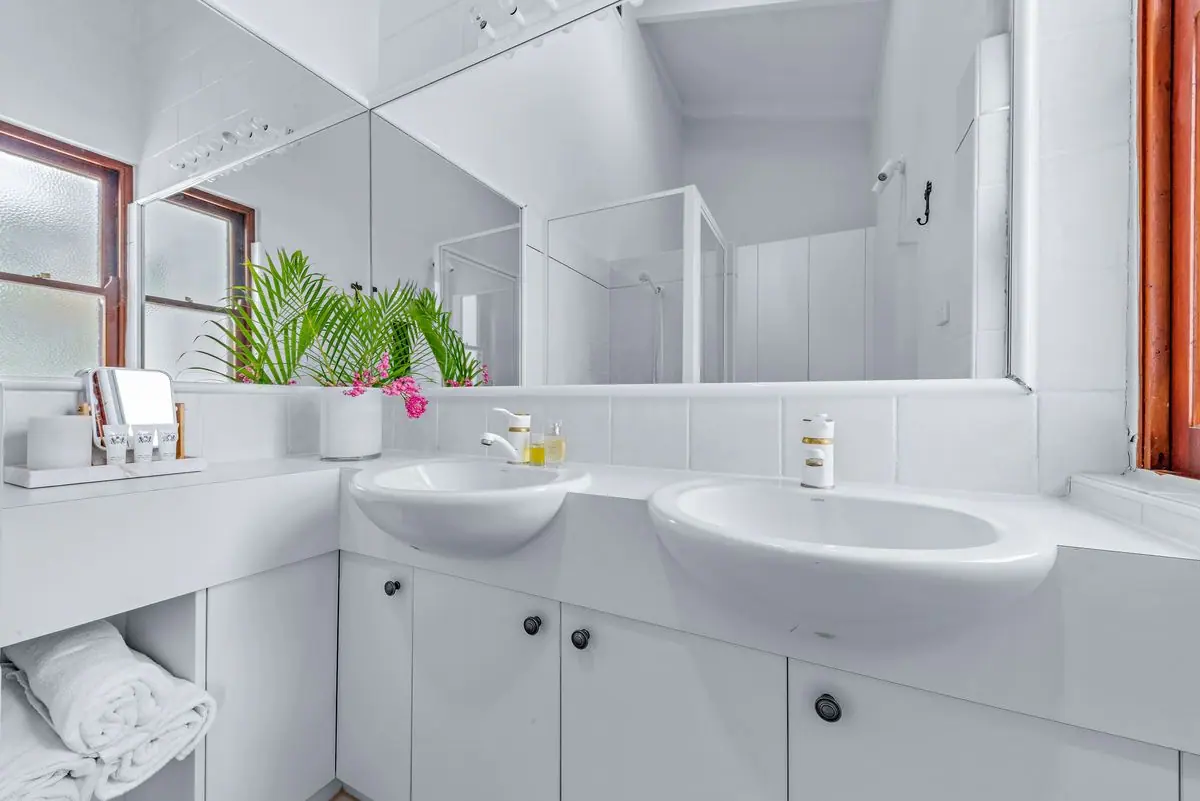 Property gallery image