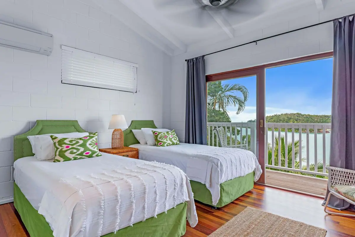 Property gallery image