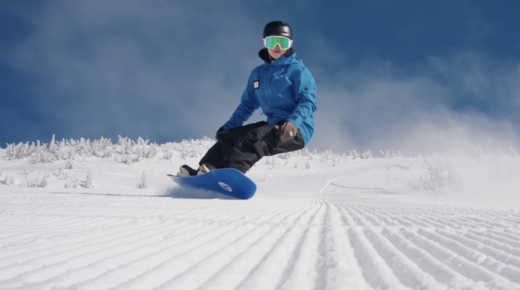 Dreaming of riding every day, progressing, and a career you're passionate about? Here’s your guide to getting your snowboard instructor qualification — from training and certifications to landing your first paid job on the mountain!