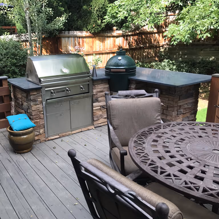 Outdoor Kitchens 1