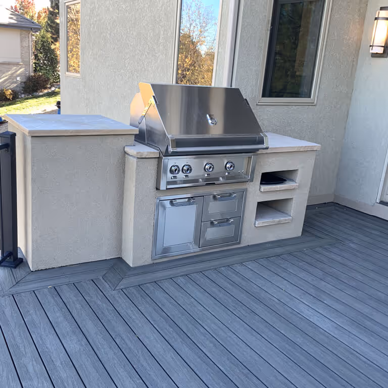 Outdoor Kitchens 