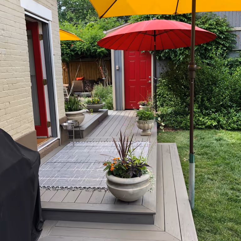 Small Multi-level Deck in gray