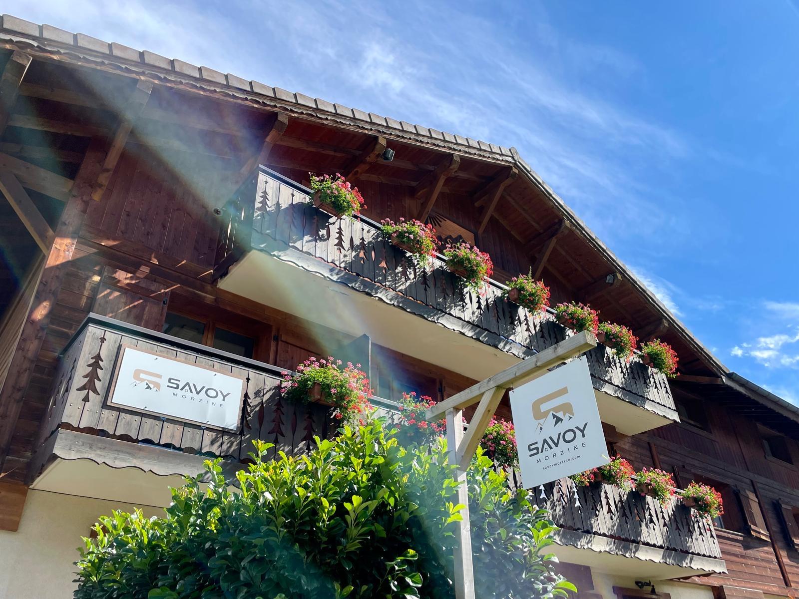 en suite room at the nant morzine