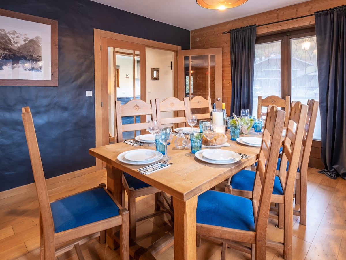 Dining area at Chalet Bolay, Montriond near Morzine