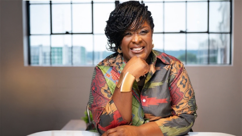Dr. Lisa Herring