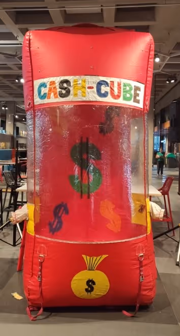 Cash cube
