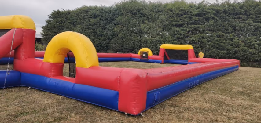 Inflatable arena