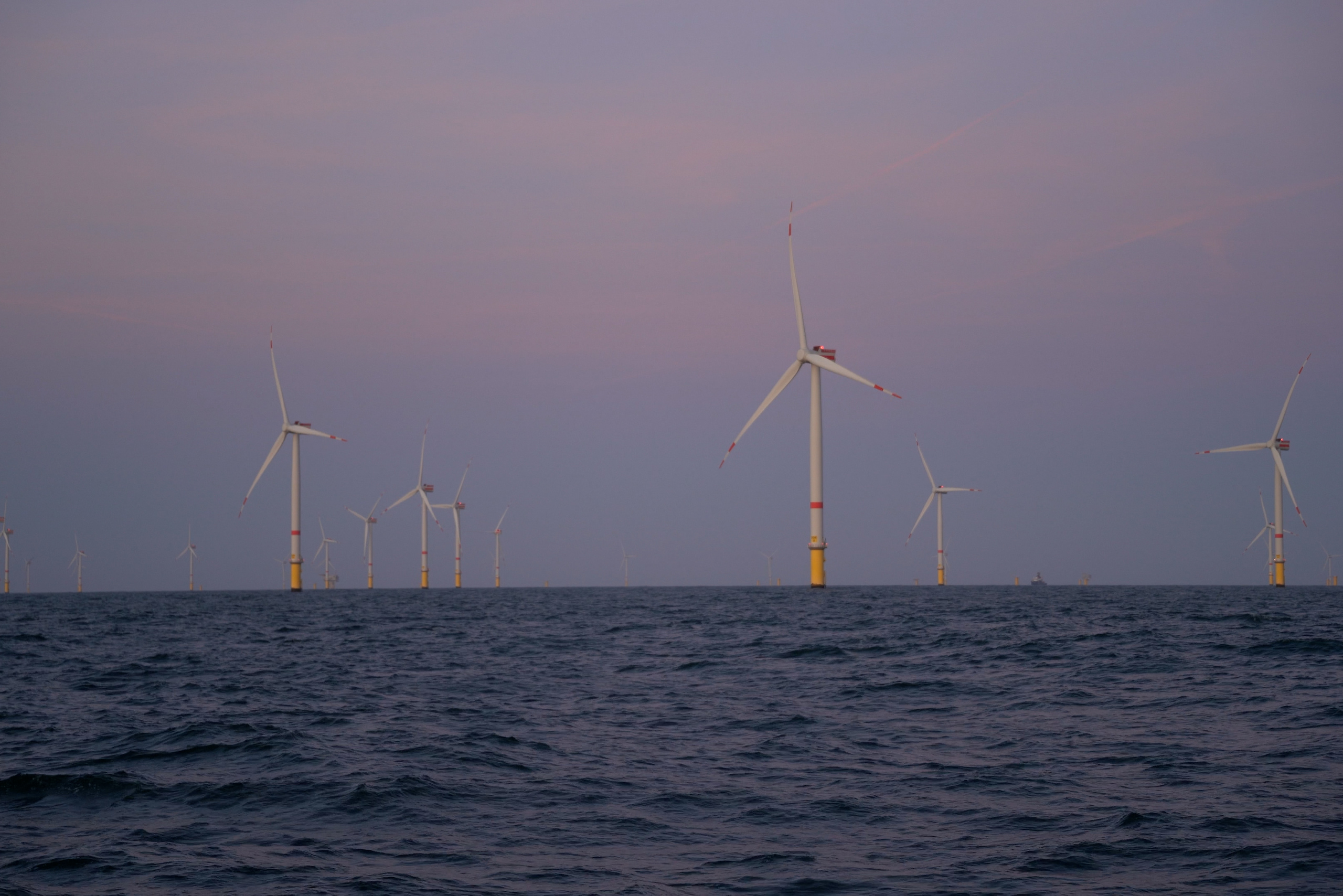DeepOcean and TFKable Group to develop integrated inter-array cable offering with cable-laying vessel