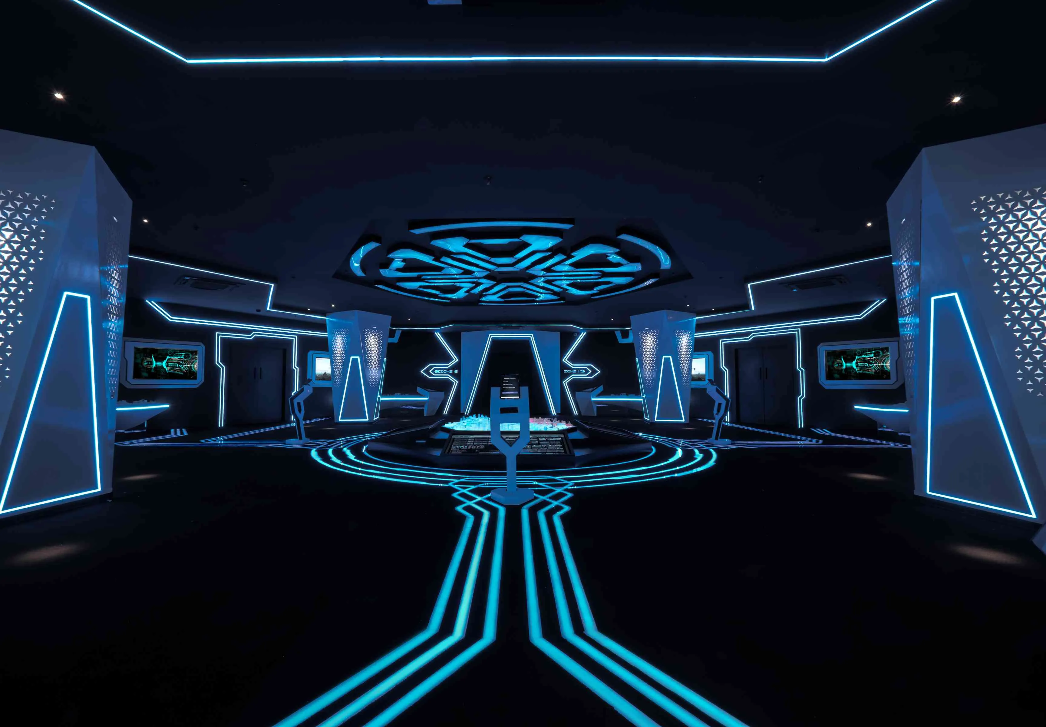 top 10 interior designers in bangalore: Detail & Build services at Rubenius