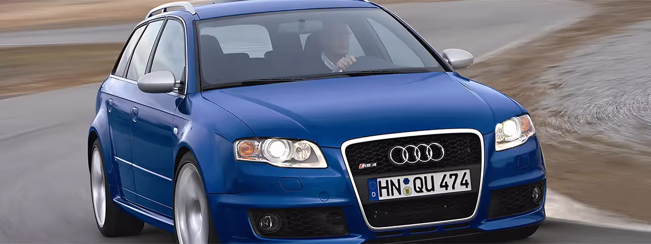 2005 RS 4