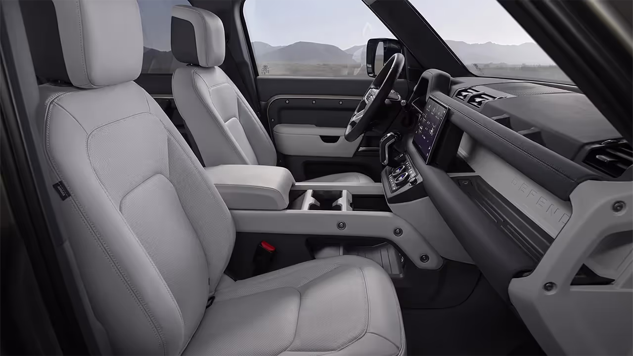 MY25 Defender 110 front interior