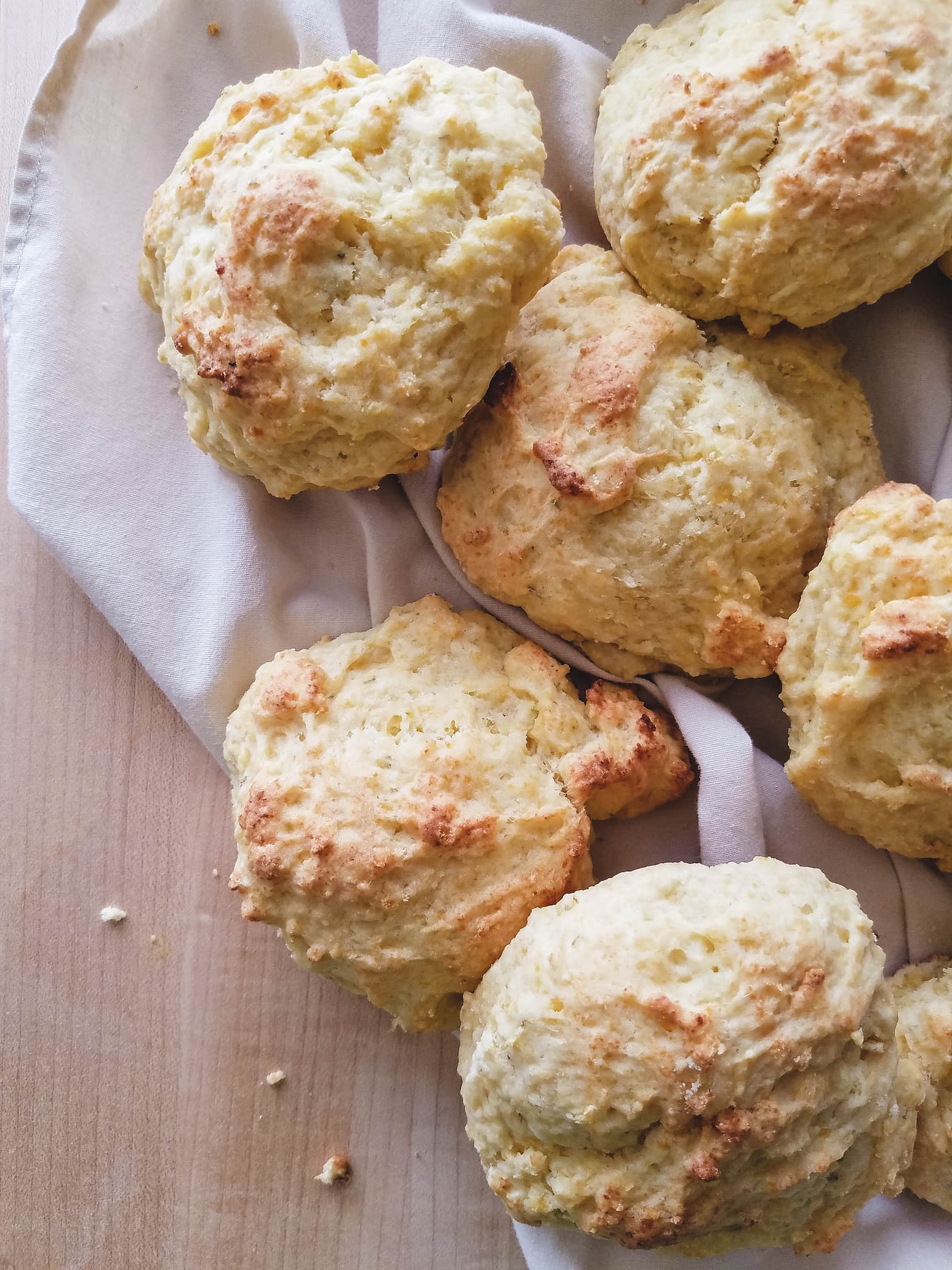 Cheddar Apple Rosemary Biscuits