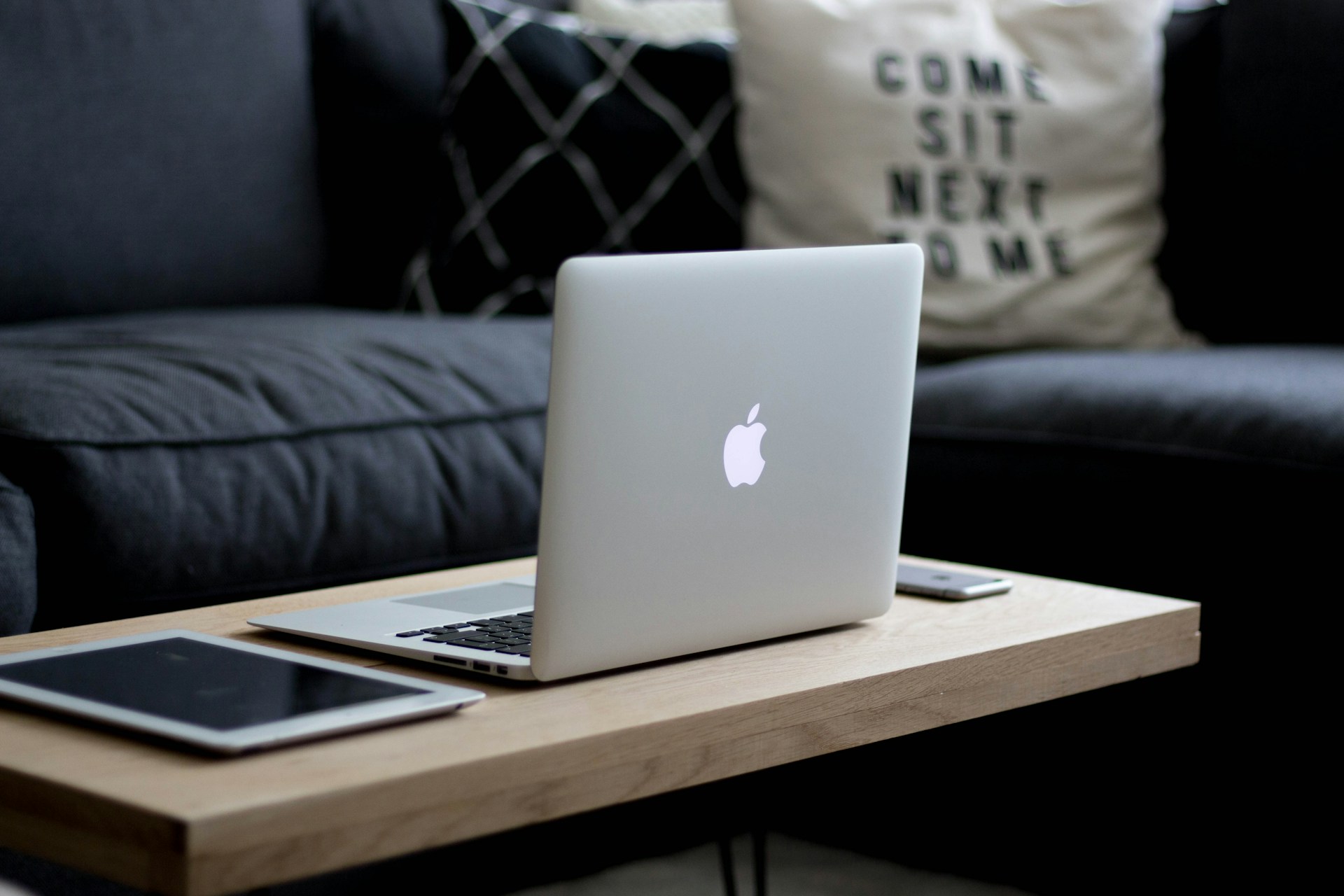 ClickFunnels vs Profitbuilder