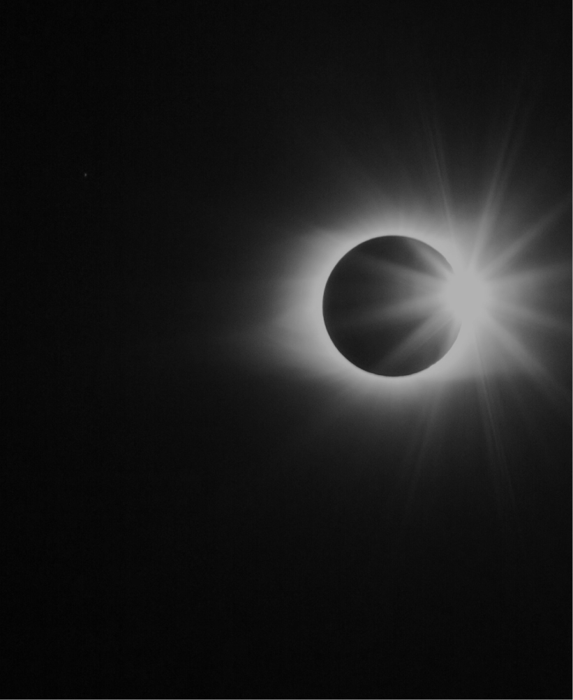 Solar eclipse, reflecting the emergence of new opportunities.