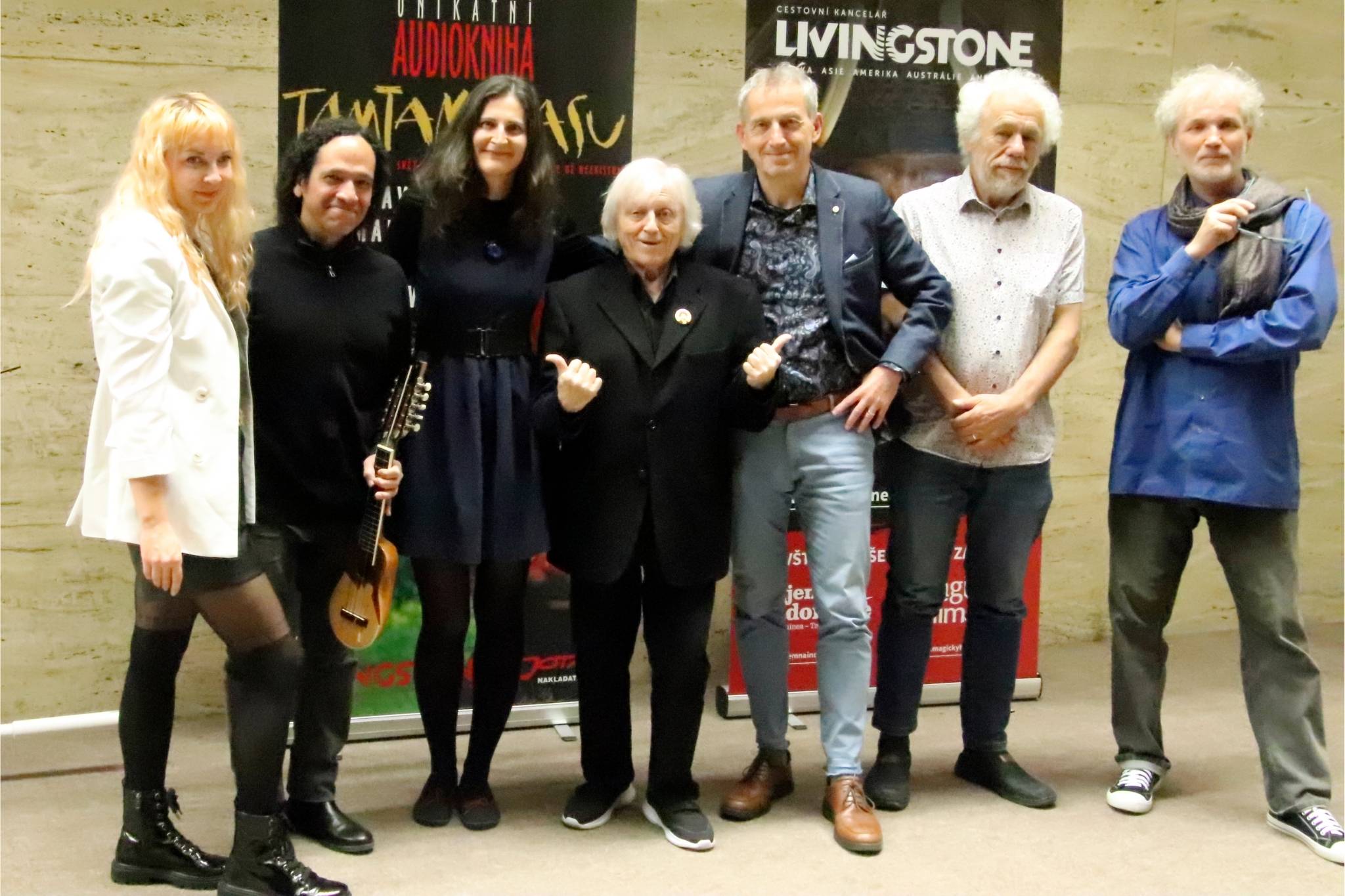 Finálový večer - Václav Neckář, Martin Vopěnka, Juliet Navrátilová, Miroslav Huptych, Jari Velaochaga