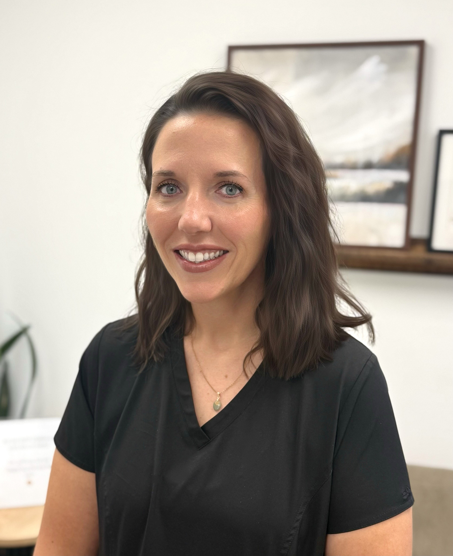 Eva Hinkle - Office Manager