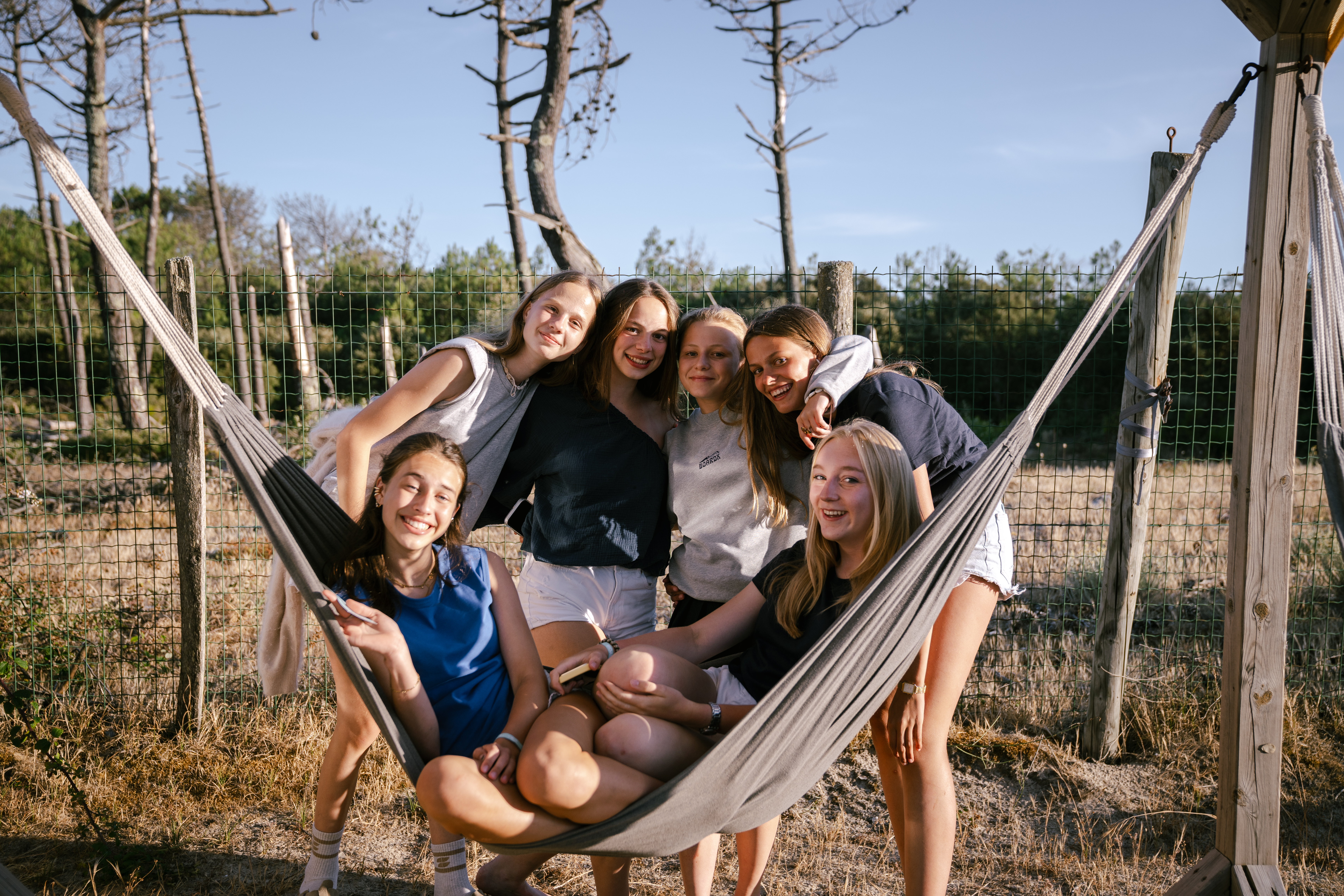 Coaching week - meisjes in hangmat