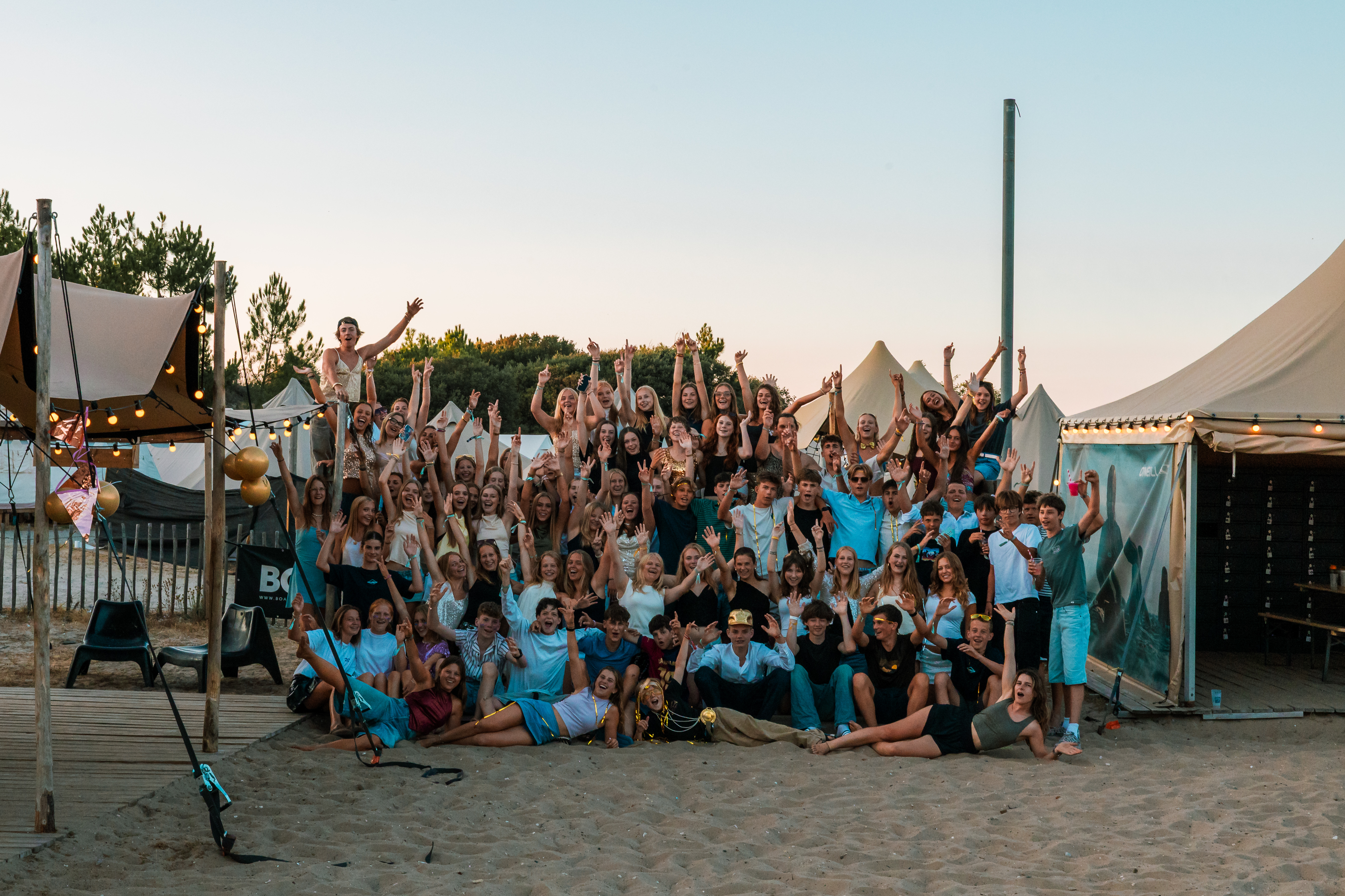 Coaching week - groepsfoto op het strand