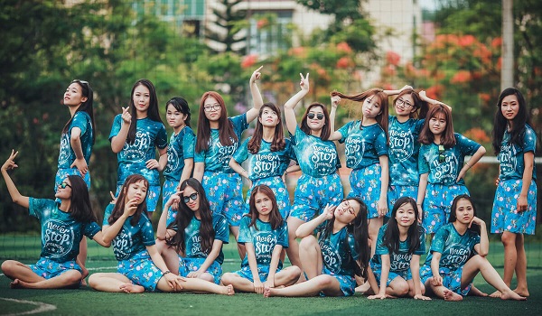 Xưởng Chuyên May Áo Đồng Phục Nhóm - Đồng Phục Vina