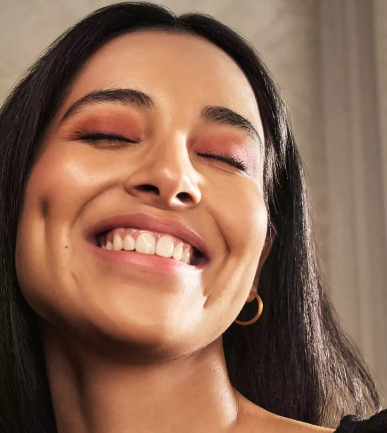 6 monsoon-proof setting sprays to avoid makeup meltdowns