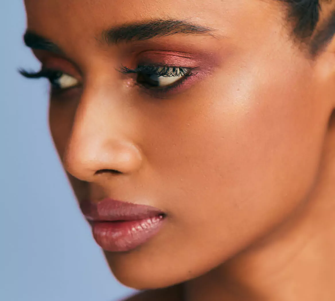 Ace false lash application this wedding season