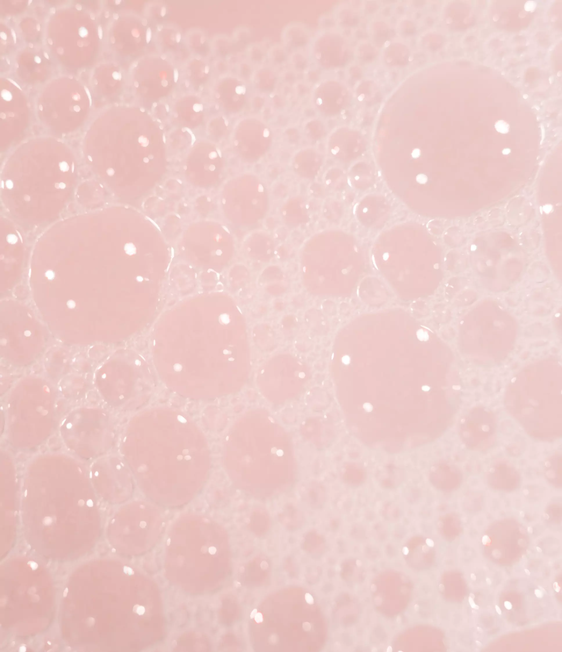 Back and body acne: the best soaps for acne to fight these summer woes