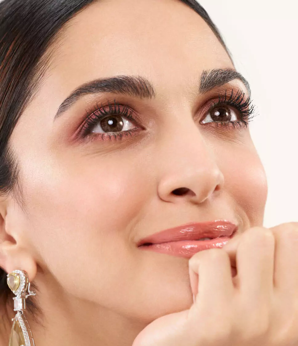 Get the look: Kiara Advani’s champagne festive glow