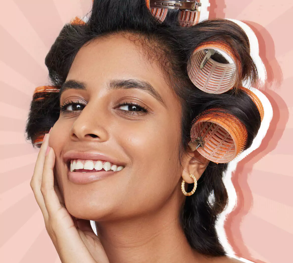 How to create a ‘90s supermodel blowout at home