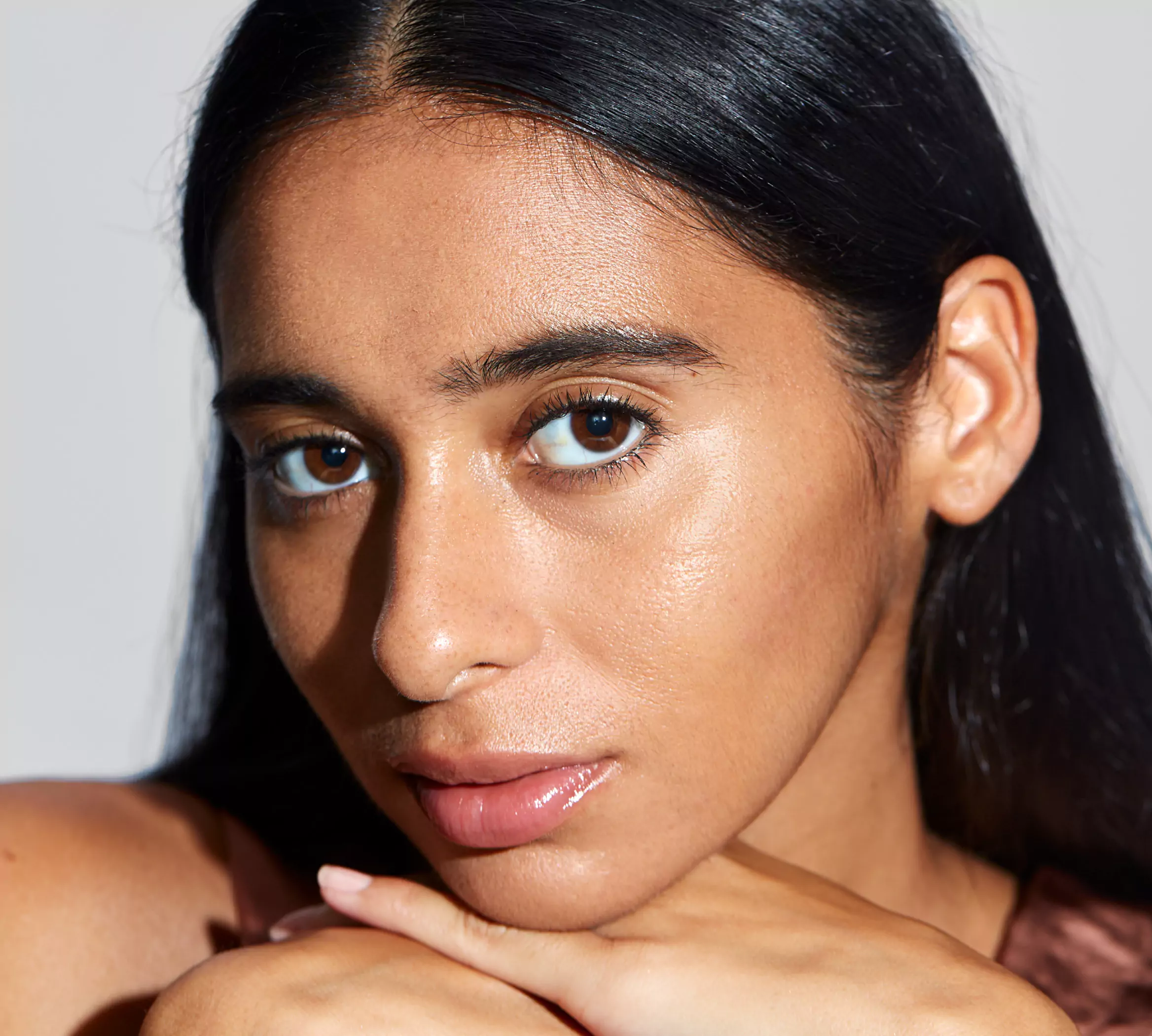 Tips to create an effortless no-makeup makeup look