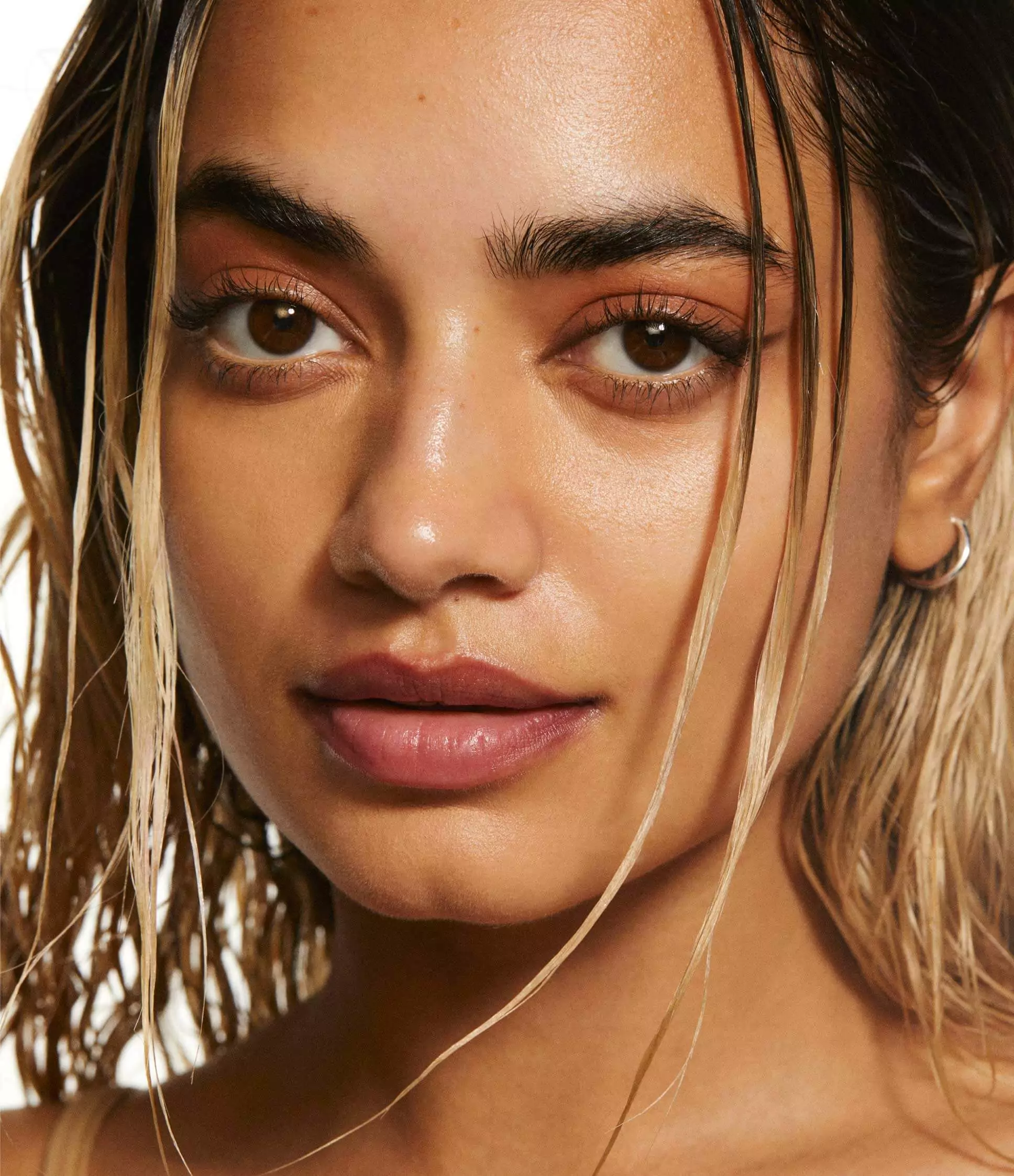 Waterproof makeup to get you ready for the rains