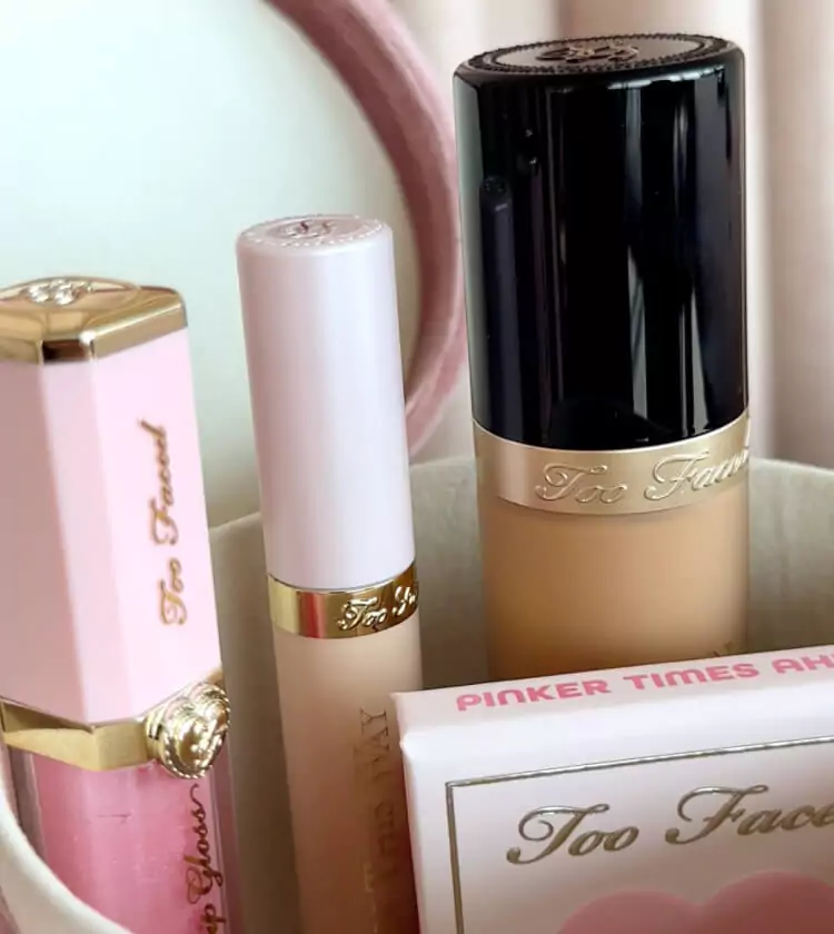 Your complete guide to the viral cloud skin makeup