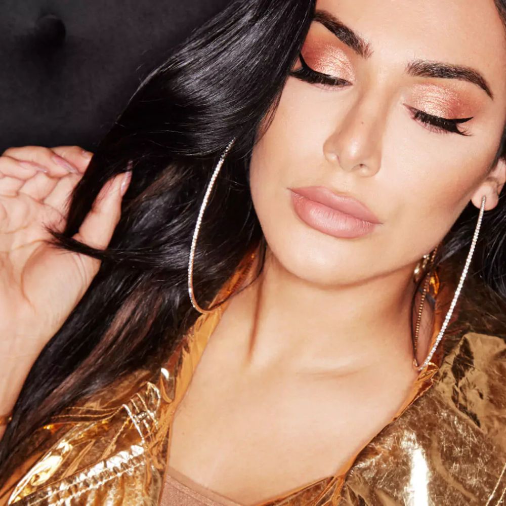 5 beauty essentials to have in your going out-out makeup kit