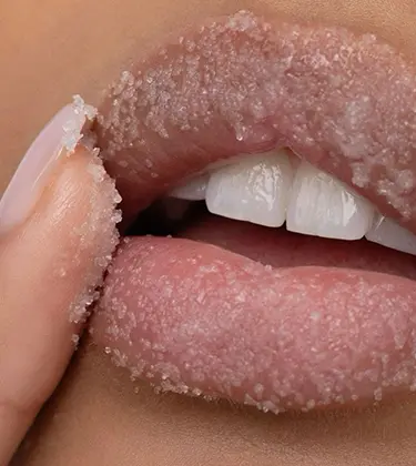 6 tried-and-tested lip scrubs to add to cart now