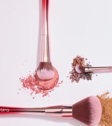 10 bronzers and blushes to wear for a sun-flushed look