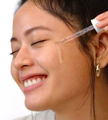 6 serums under ₹1999 for dewy, refreshed skin