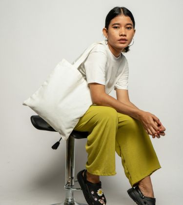 9 summer beauty essentials to include in your work tote