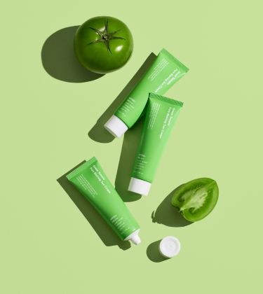 Today I learnt: green tomatoes could give you glass skin