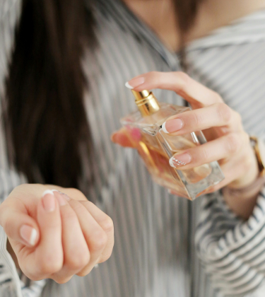 6 fragrances we are reaching for during the Hello Beauty Sale