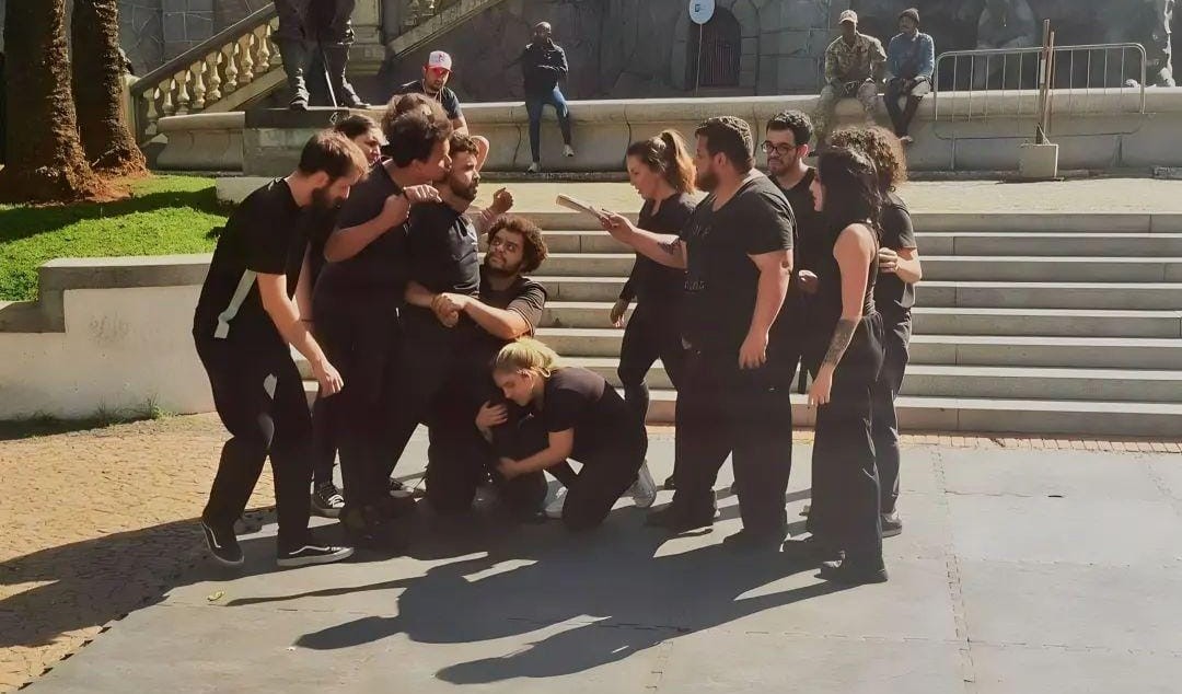O Beijo no Asfalto