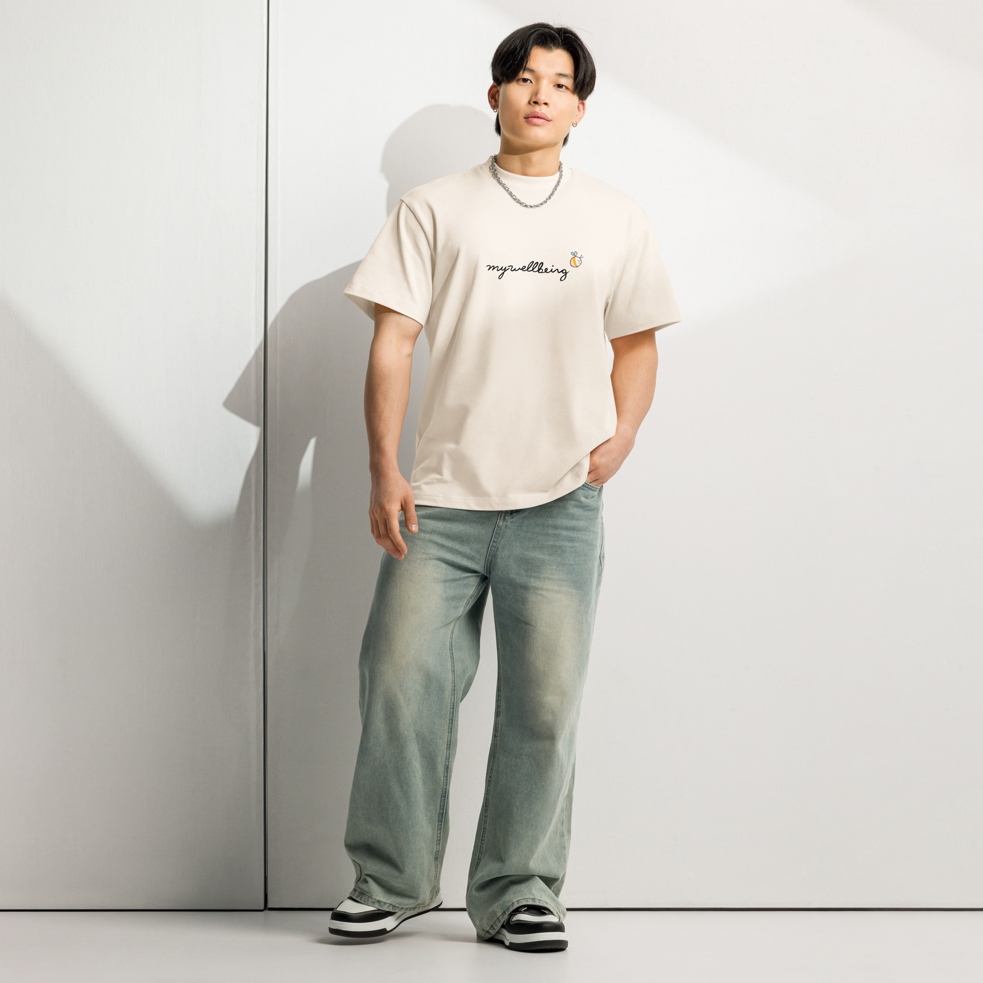 Something Good Oversized MW T-Shirt (With Bees)