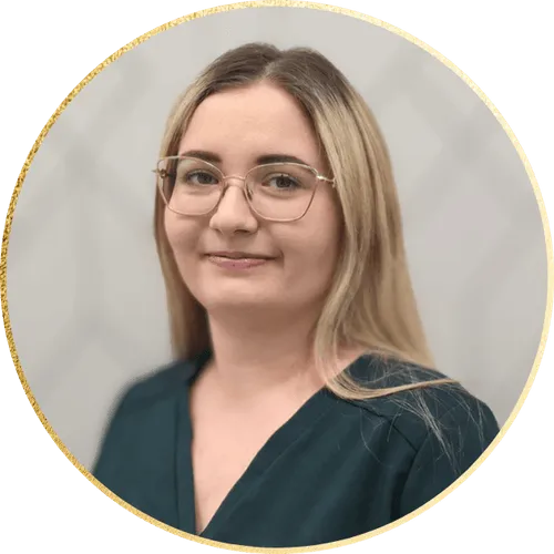 Anna Sierocka, lekarz dentysta