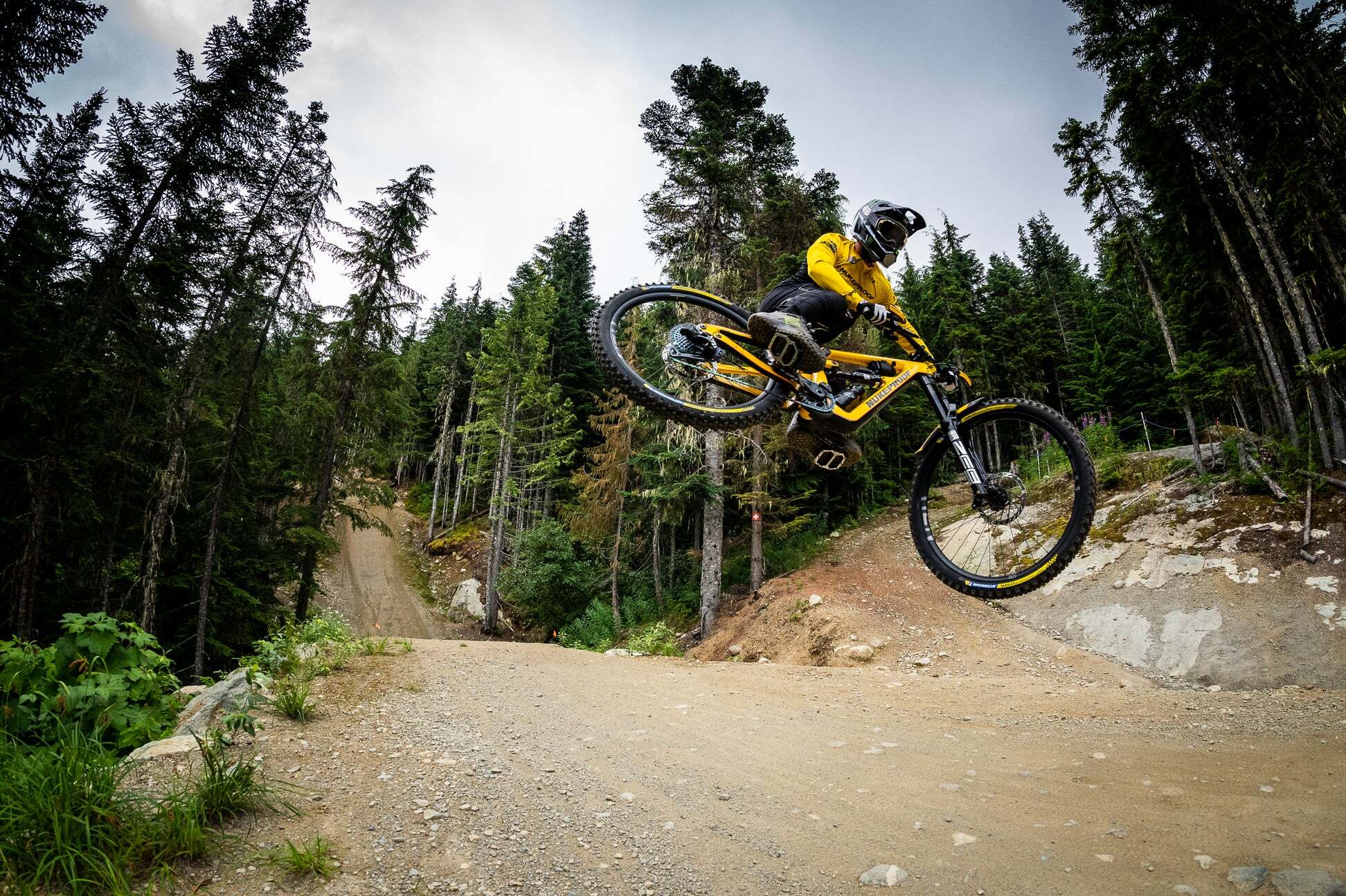 Nukeproof Mountainbikes zurück in der Schweiz; Comeback der Marke mit moderner Rahmenplattform – Schweizer Händler präsentiert Modellpalette.