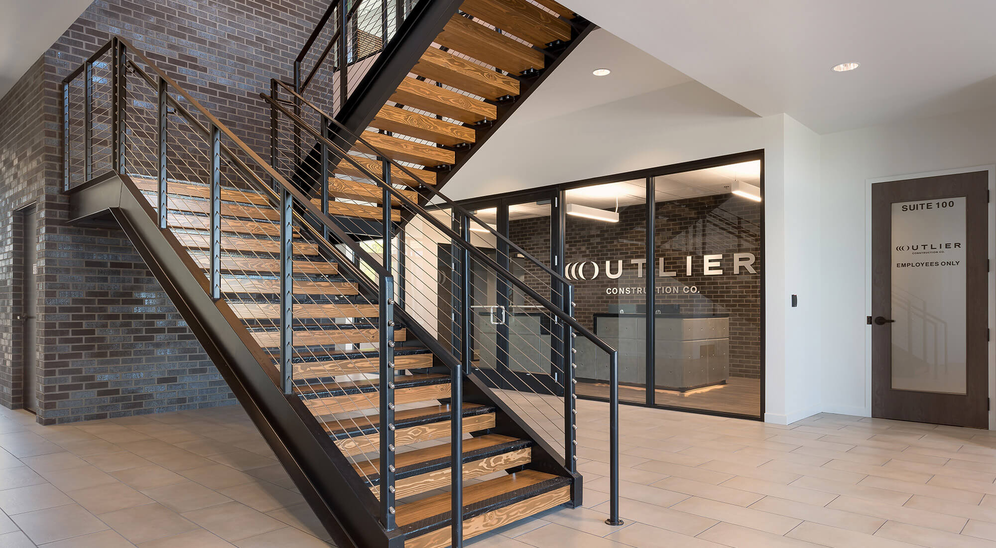 841 O’Hare Parkway