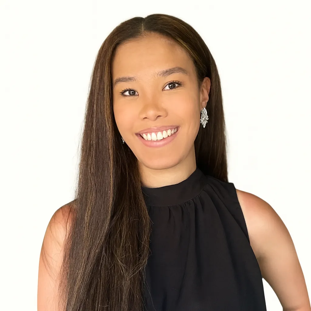 Sara, a Designity content writer.