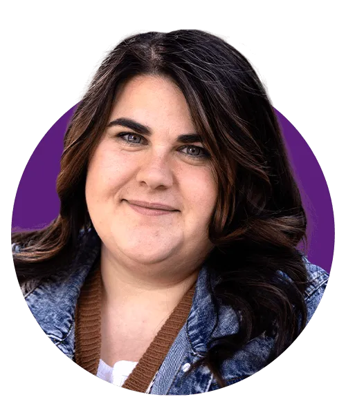 Sara, a Designity content writer.