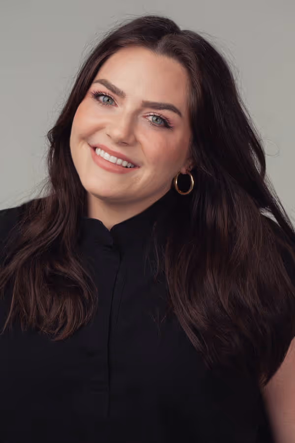 Headshot of Lauren Sanders, Cosmetic Nurse Injector at the Esthetics Center medical spa in Sacramento, CA 