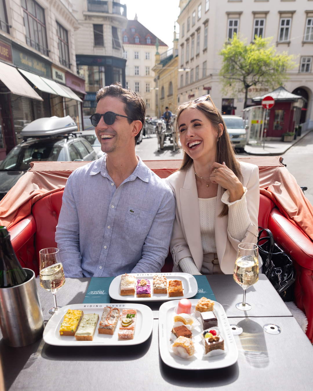 Wiener Köstlichkeiten im Genuss-Fiaker genießen