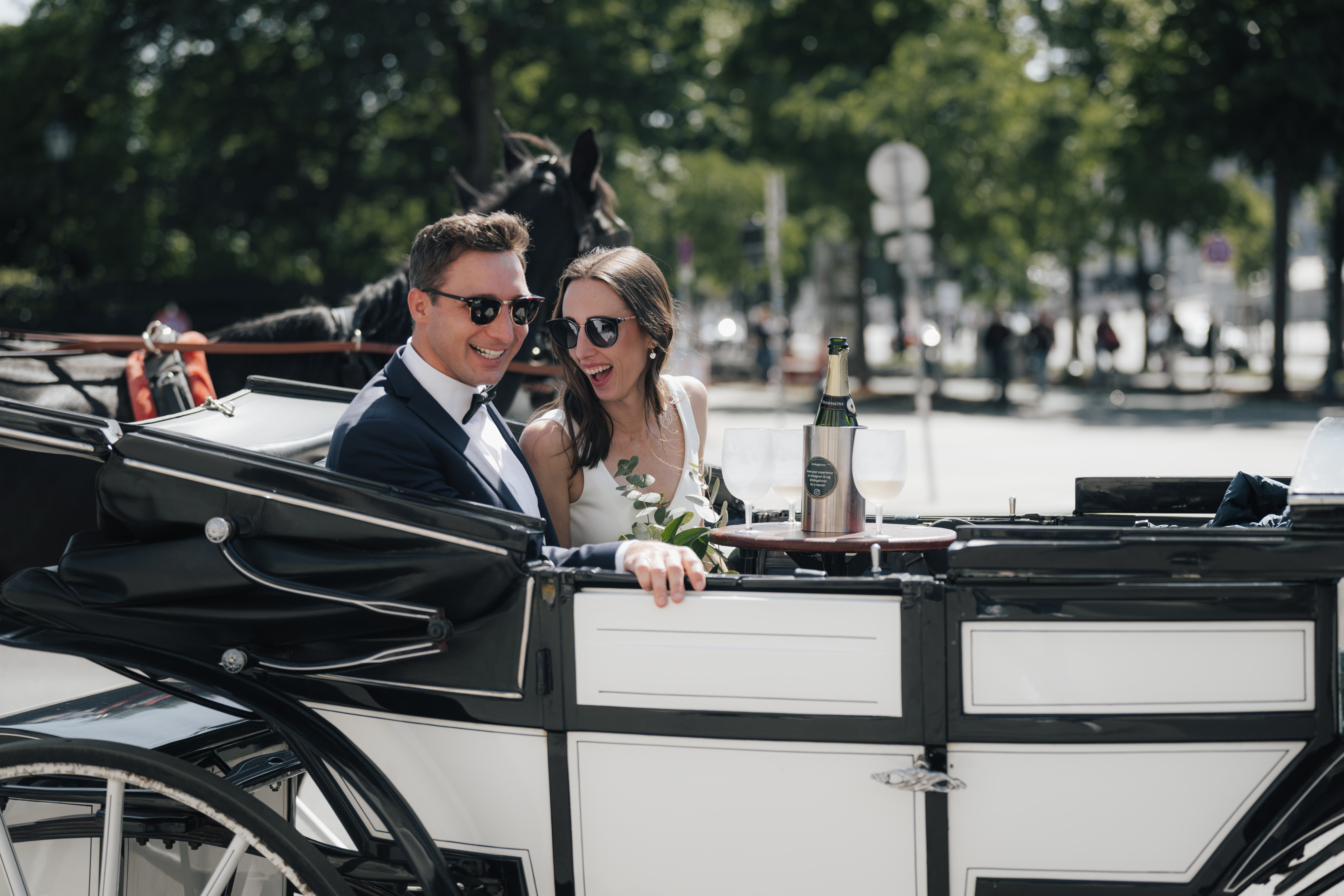 Customized Tour Riding Dinner