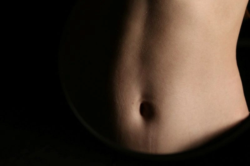 Abdominal health and digestive symptoms associated with an IBD vs IBS comparison