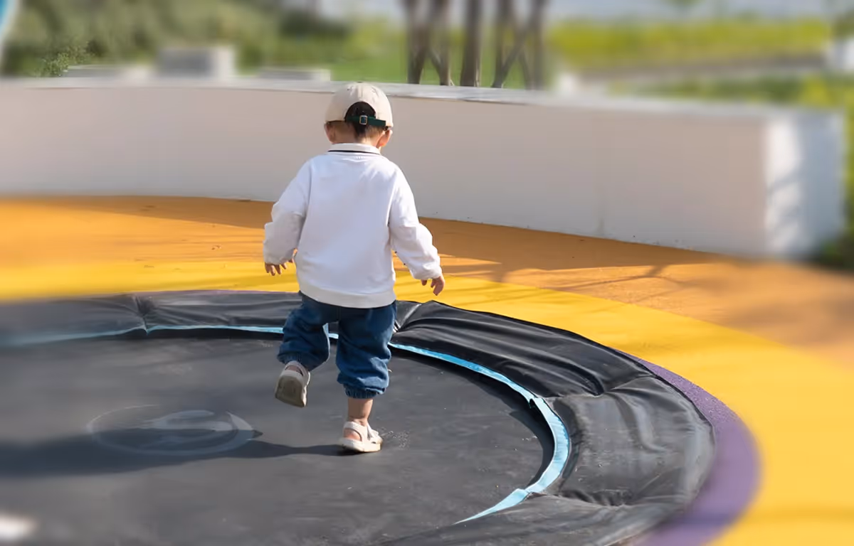 TRAMPOLINE เครื่องเล่นสำหรับกระโดด ช่วยพัฒนากล้ามเนื้อ เล่นได้ทั้งเด็กและผู้ใหญ่